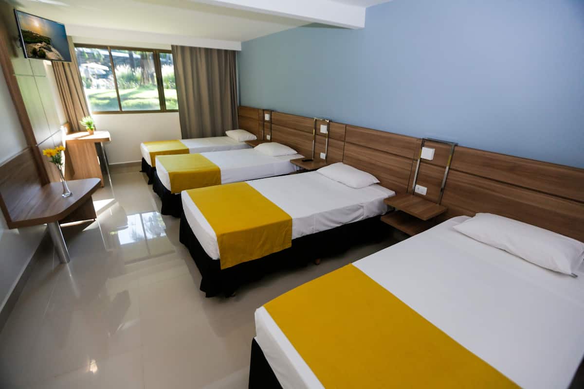 1 bedroom, minibar, in-room safe, desk