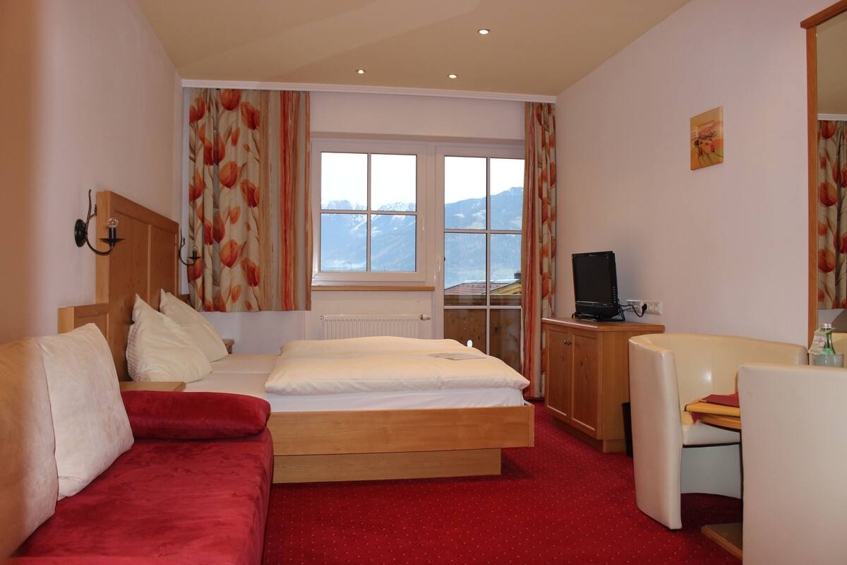 Comfort Double Room, Balcony