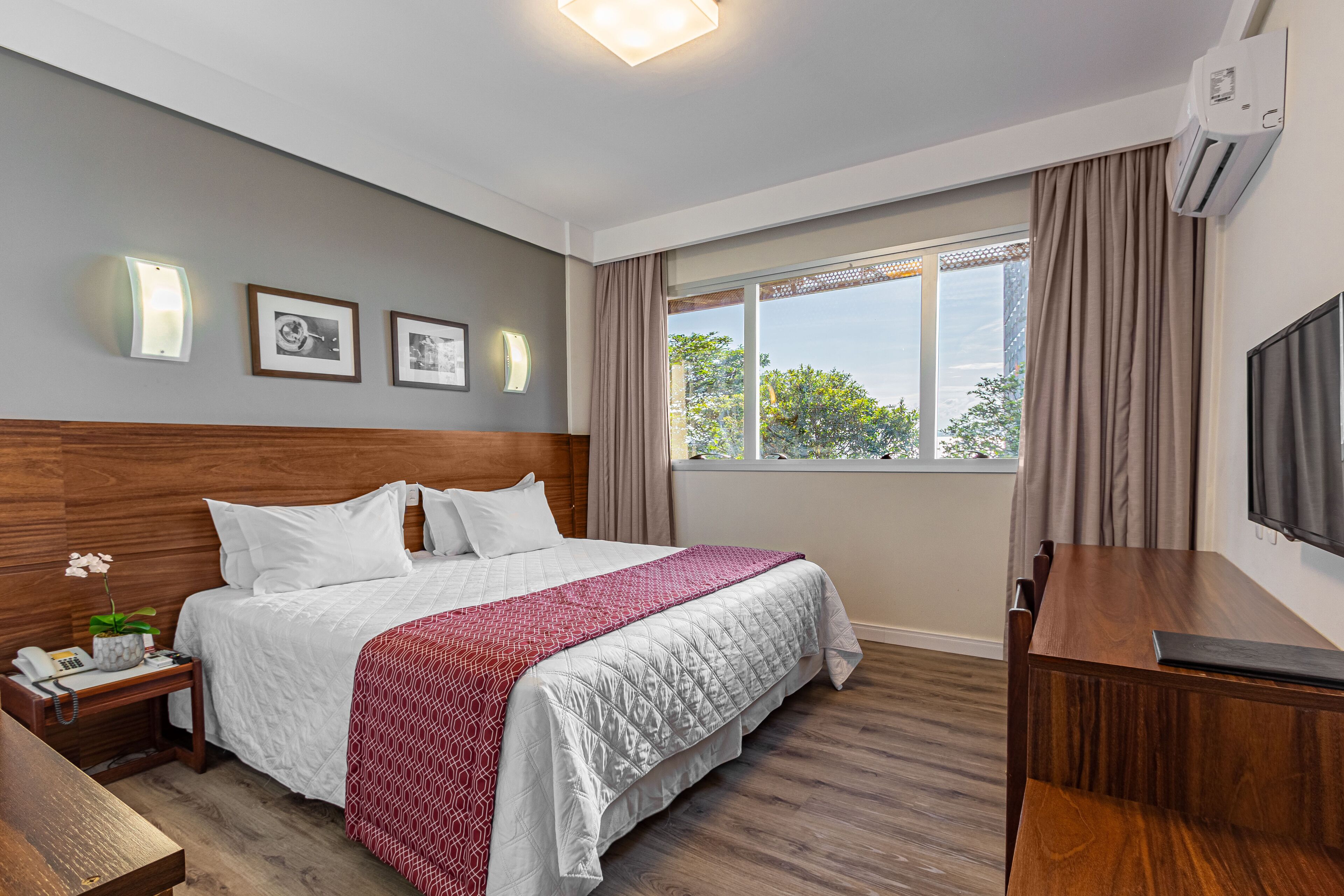 In-room safe, desk, blackout drapes, soundproofing