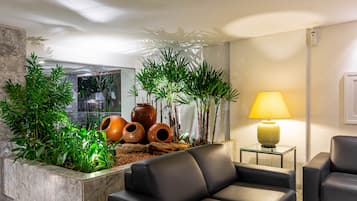 Sala de estar en el lobby