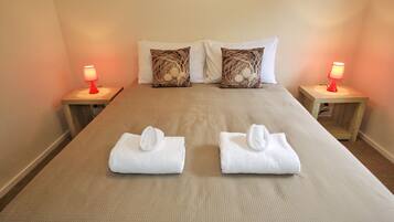 Cottage, 2 slaapkamers | Een strijkplank/strijkijzer, gratis wifi, beddengoed