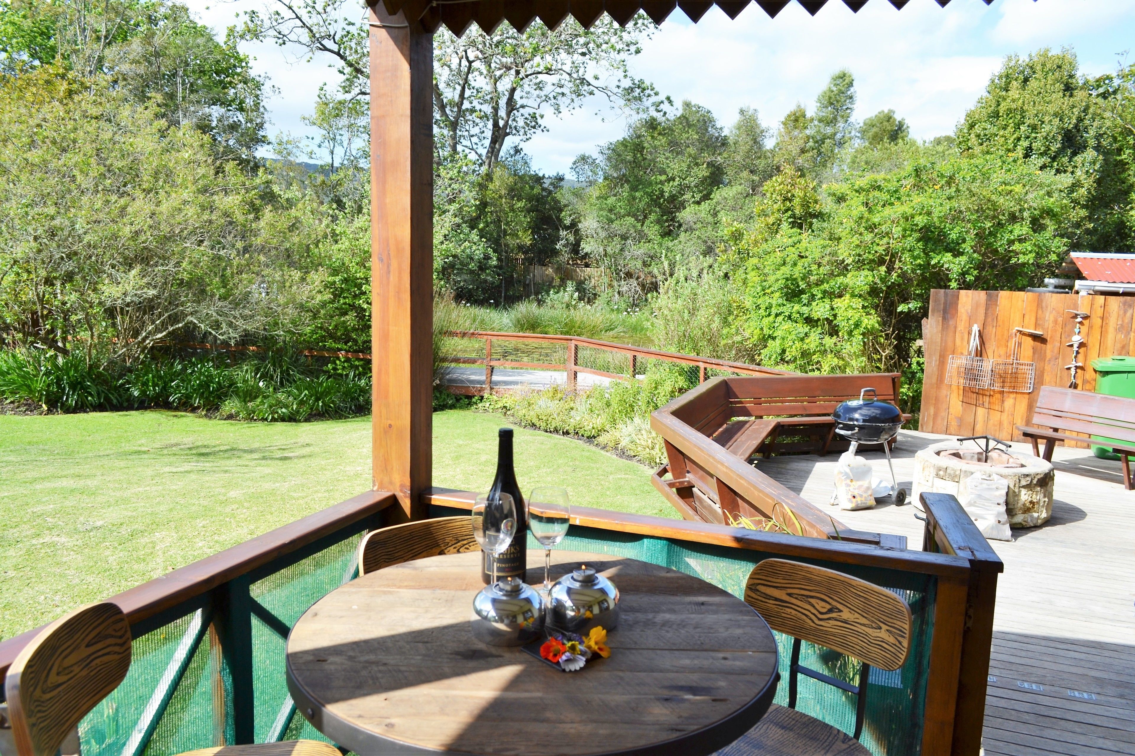 Superior Cottage (Fully Equipped, Self Catering) | Porch