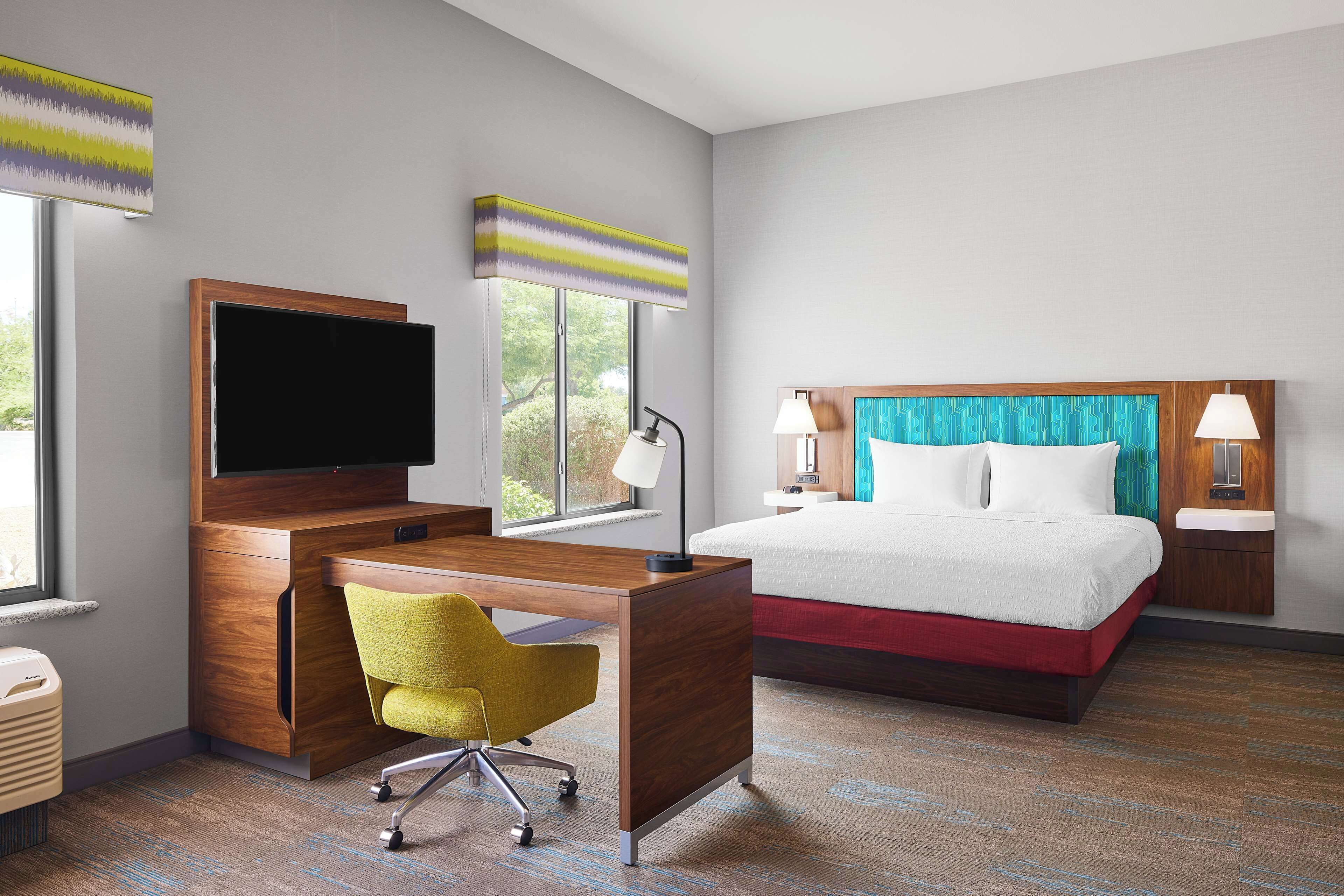 king studio suite | pillow-top beds, in-room safe, blackout curtains, iron/ironing board