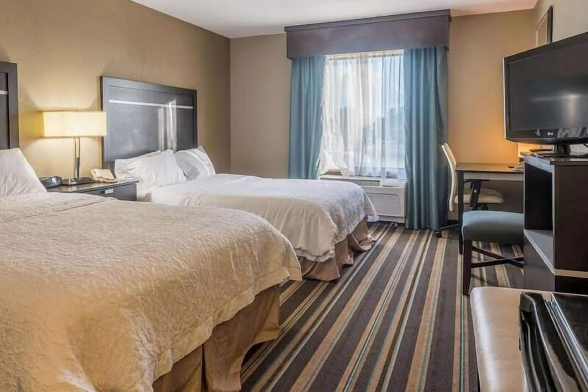 In-room safe, desk, laptop workspace, soundproofing