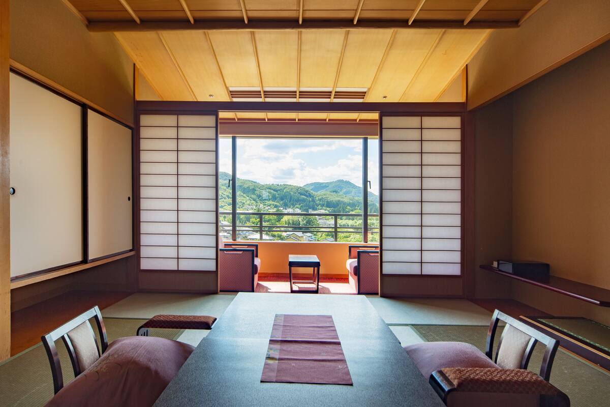 In-room safe, desk, laptop workspace, free WiFi