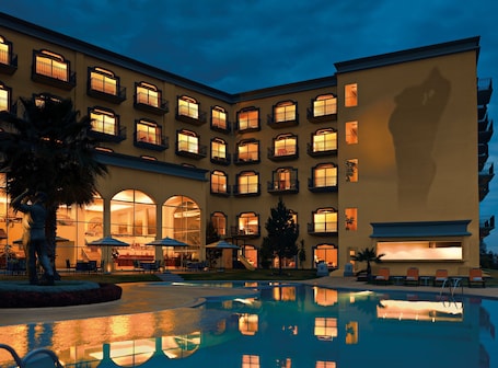 Front of property – evening/night. Camino Real Puebla Angelopolis