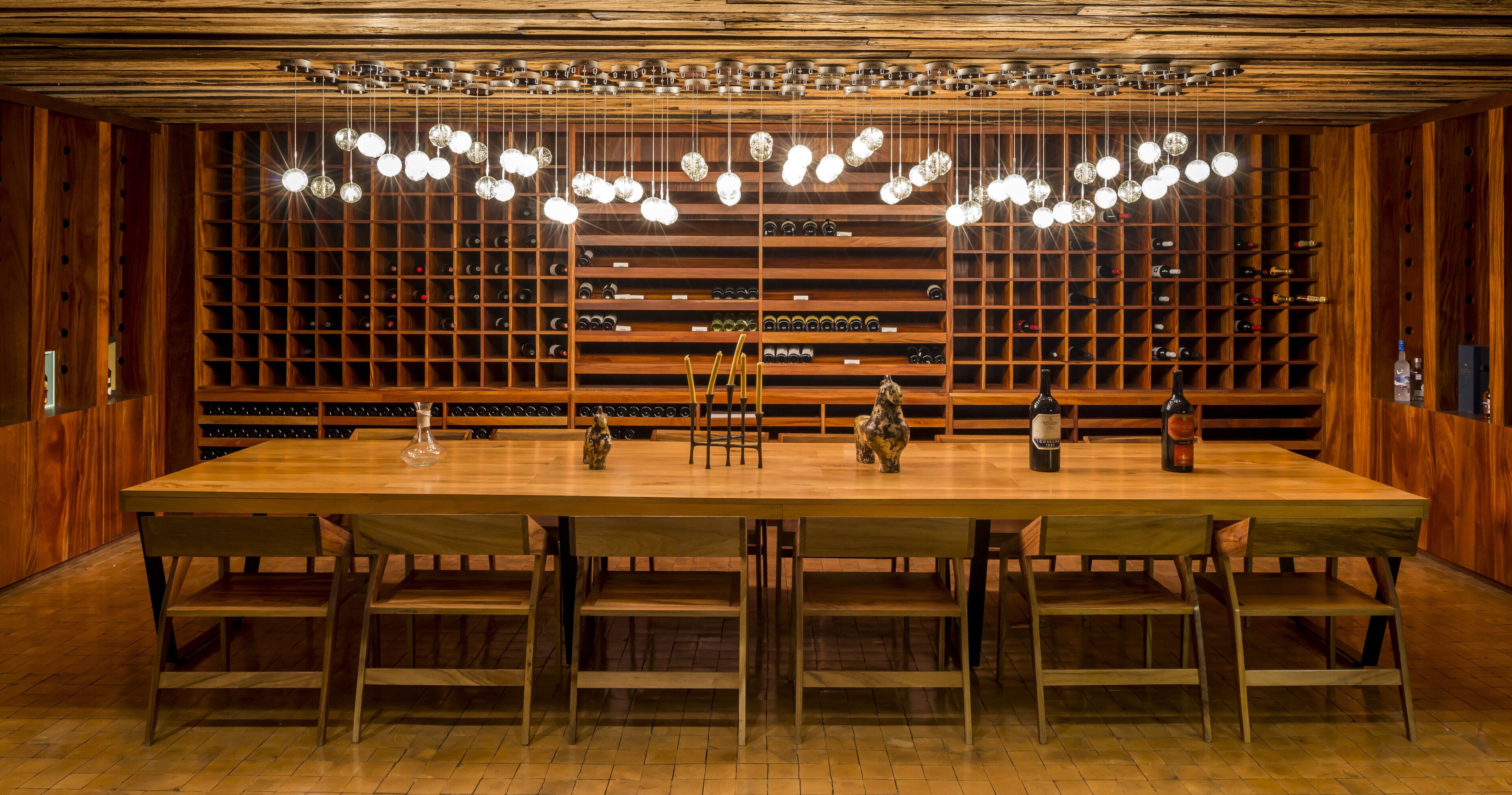 Bar (en la propiedad)