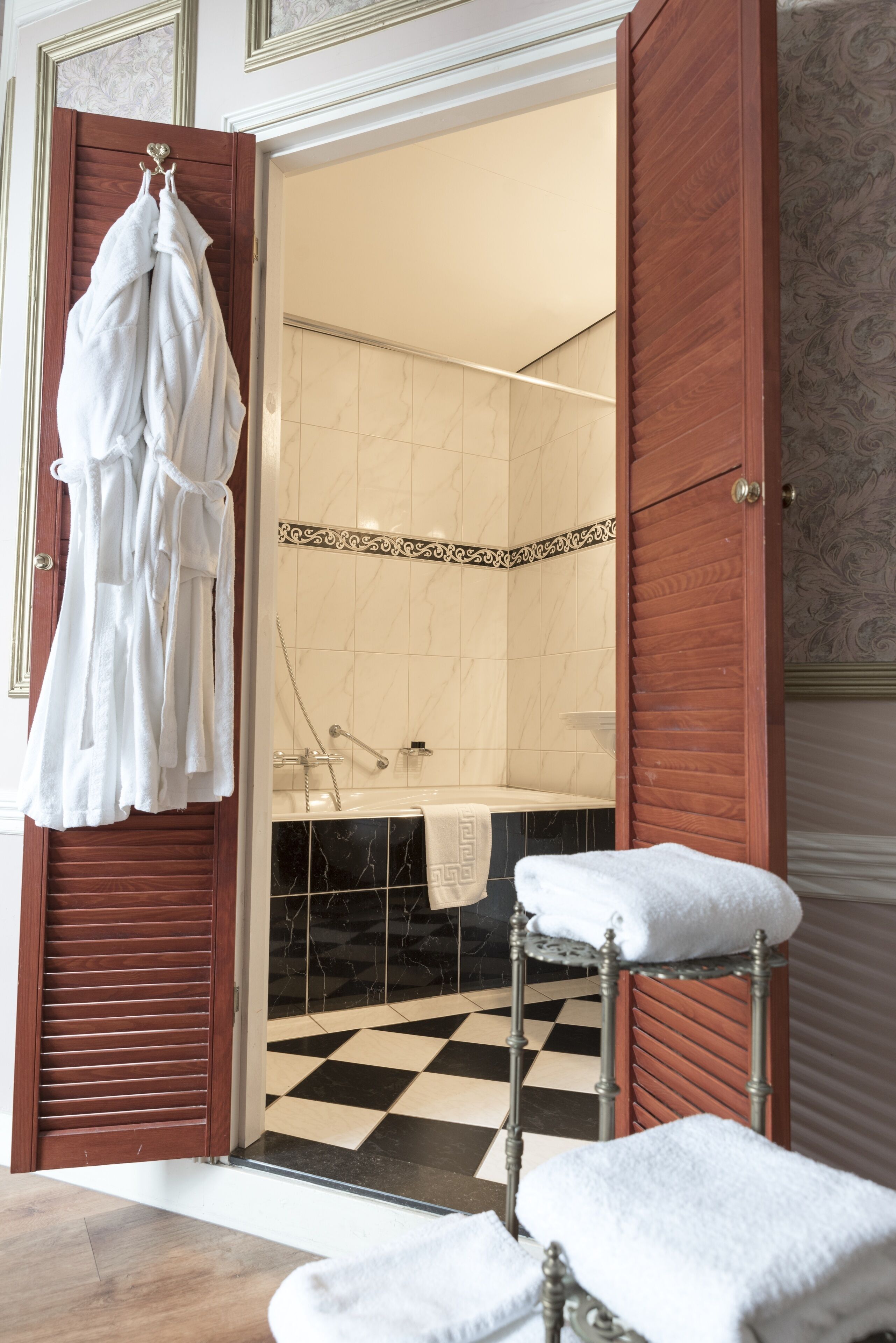 comfort room | bathroom | free toiletries, hair dryer, bathrobes, slippers