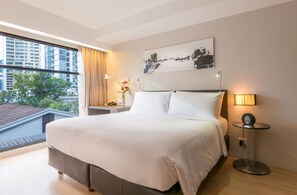 Two Bedroom Suite | Premium bedding, down duvets, free minibar, in-room safe - Maitria Hotel Sukhumvit 18 Bangkok (Bangkok)