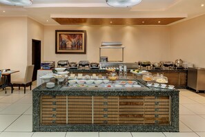 Inbegriffenes Frühstücksbuffet