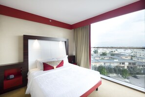 Down comforters, minibar, in-room safe, desk - Hilton Garden Inn Lecce (Lecce)