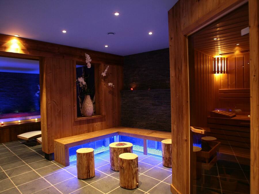 Sauna, bañera de hidromasaje, baño turco, tratamientos corporales