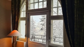 Junior Suite | In-room safe, desk, iron/ironing board, cribs/infant beds - Barclay (Tartu)