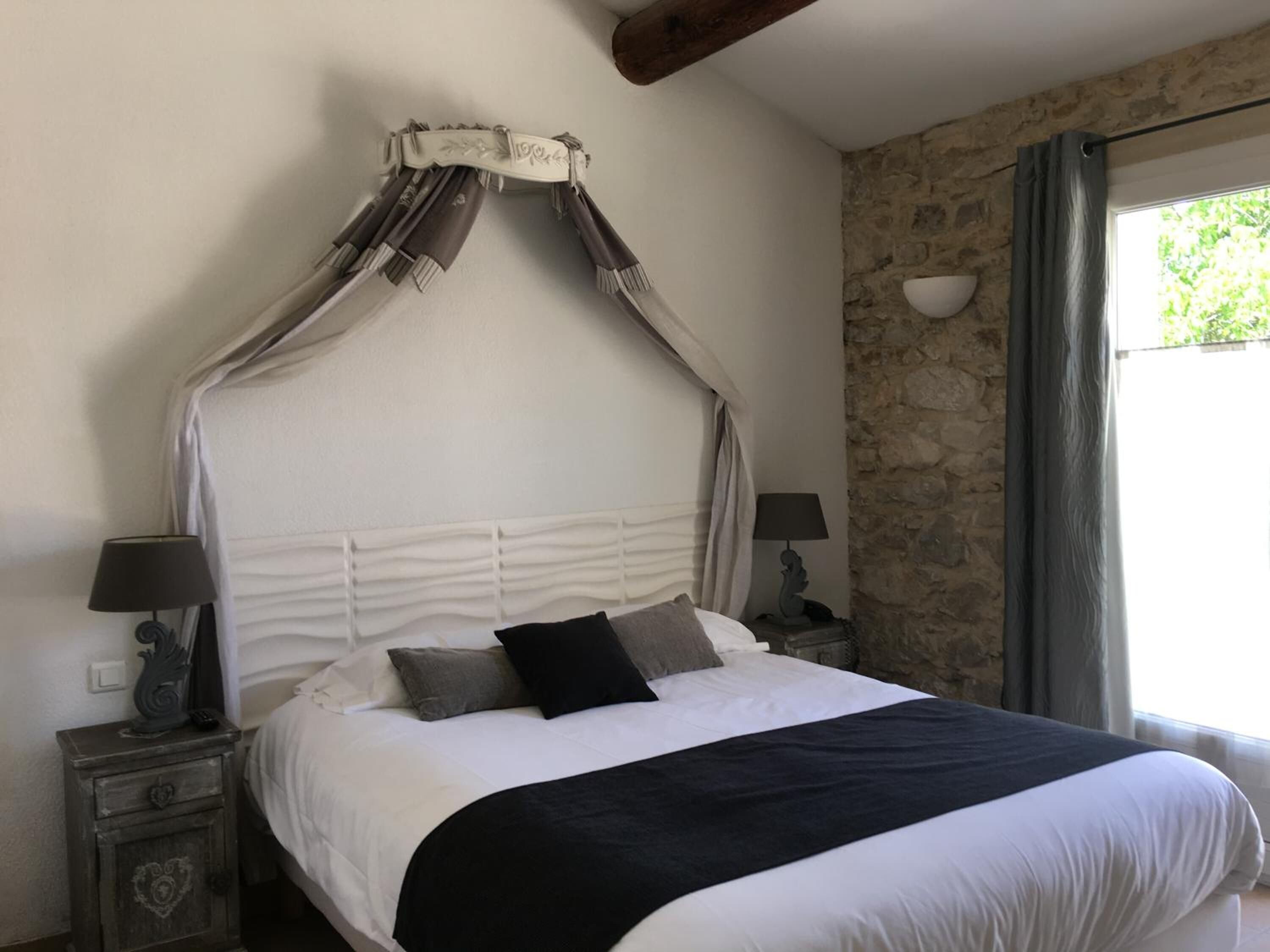 minibar, in-room safe, desk, soundproofing