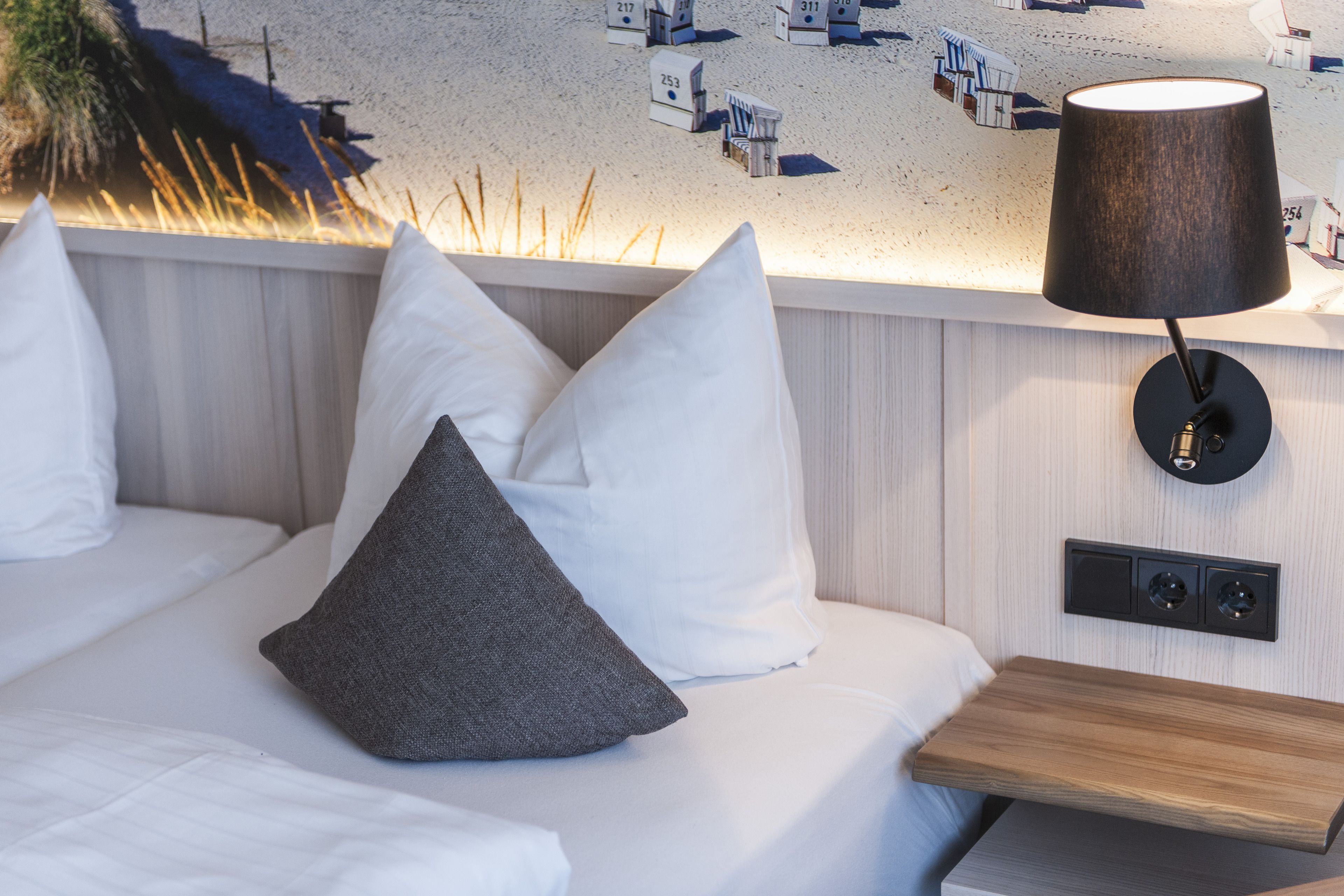 hypo-allergenic bedding, minibar, in-room safe, desk