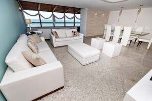 Suíte Presidencial All Incluisve | Minibar, Zimmersafe, kostenloses WLAN