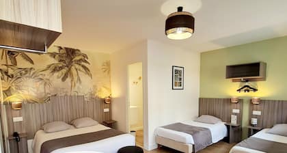 Hotel Caravelle