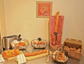 Restaurant - Hotel Caravelle (Rochefort)