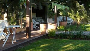 Terrace/patio - Le Pont de Champ (Beaucroissant)