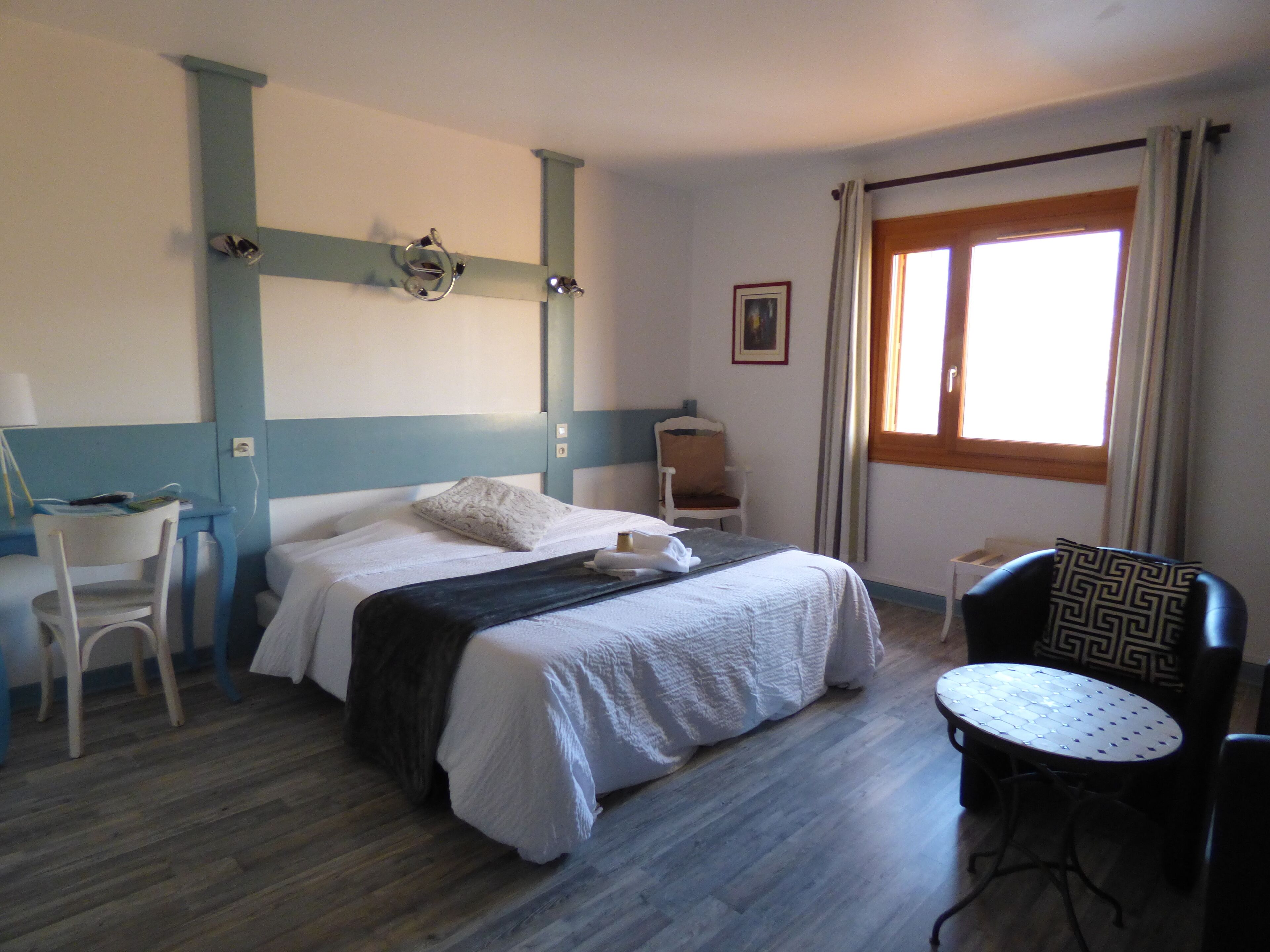 comfort double room | select comfort beds, desk, iron/ironing board, free wifi