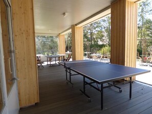 Game room - Hotel Restaurant La Crémaillère (Saint-Bonnet-en-Champsaur)