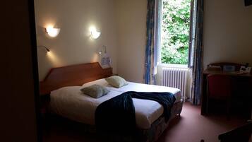 In-room safe, desk, free cots/infant beds, rollaway beds