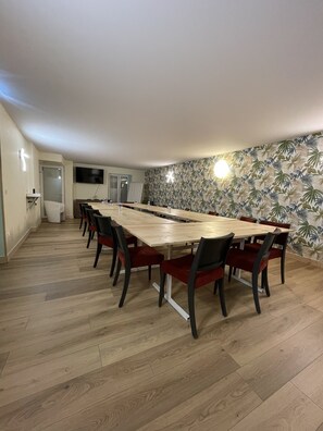 Meeting facility - Hôtel de L'Ecu (Jonzac)