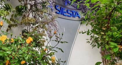 The Originals City, Hôtel La Siesta