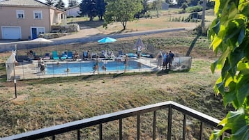Seasonal outdoor pool