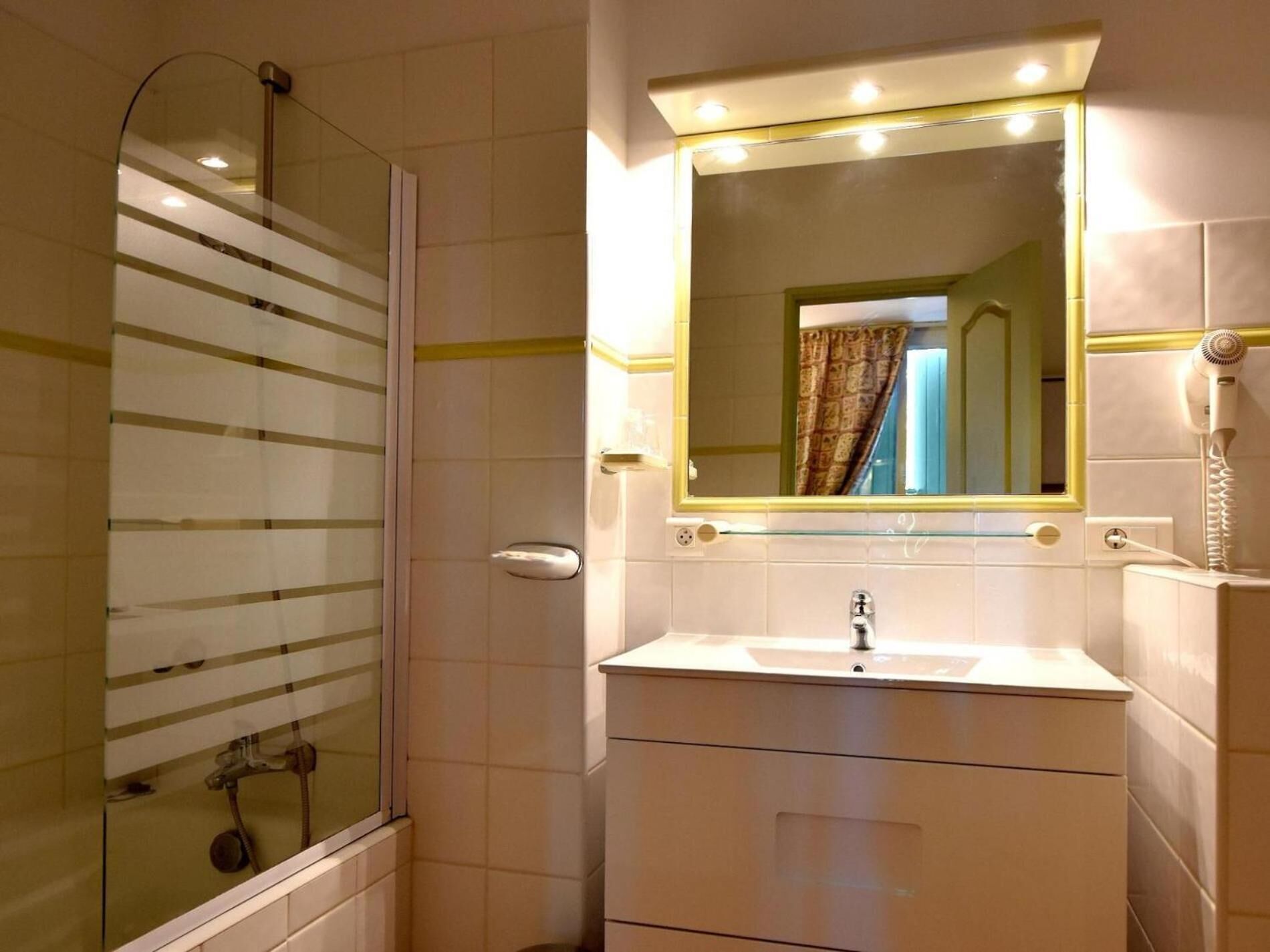 free toiletries, hair dryer, towels