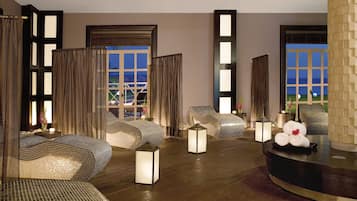 Couples treatment rooms, sauna, body treatments, aromatherapy
