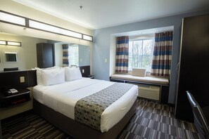 Bureau, rideaux occultants, lits pliants/supplémentaires, Wi-Fi gratuit