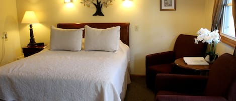 Superior Single Room, Accessible, Ensuite (03 - 1 Queen size bed)