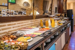 Daily buffet breakfast (EUR 12 per person)