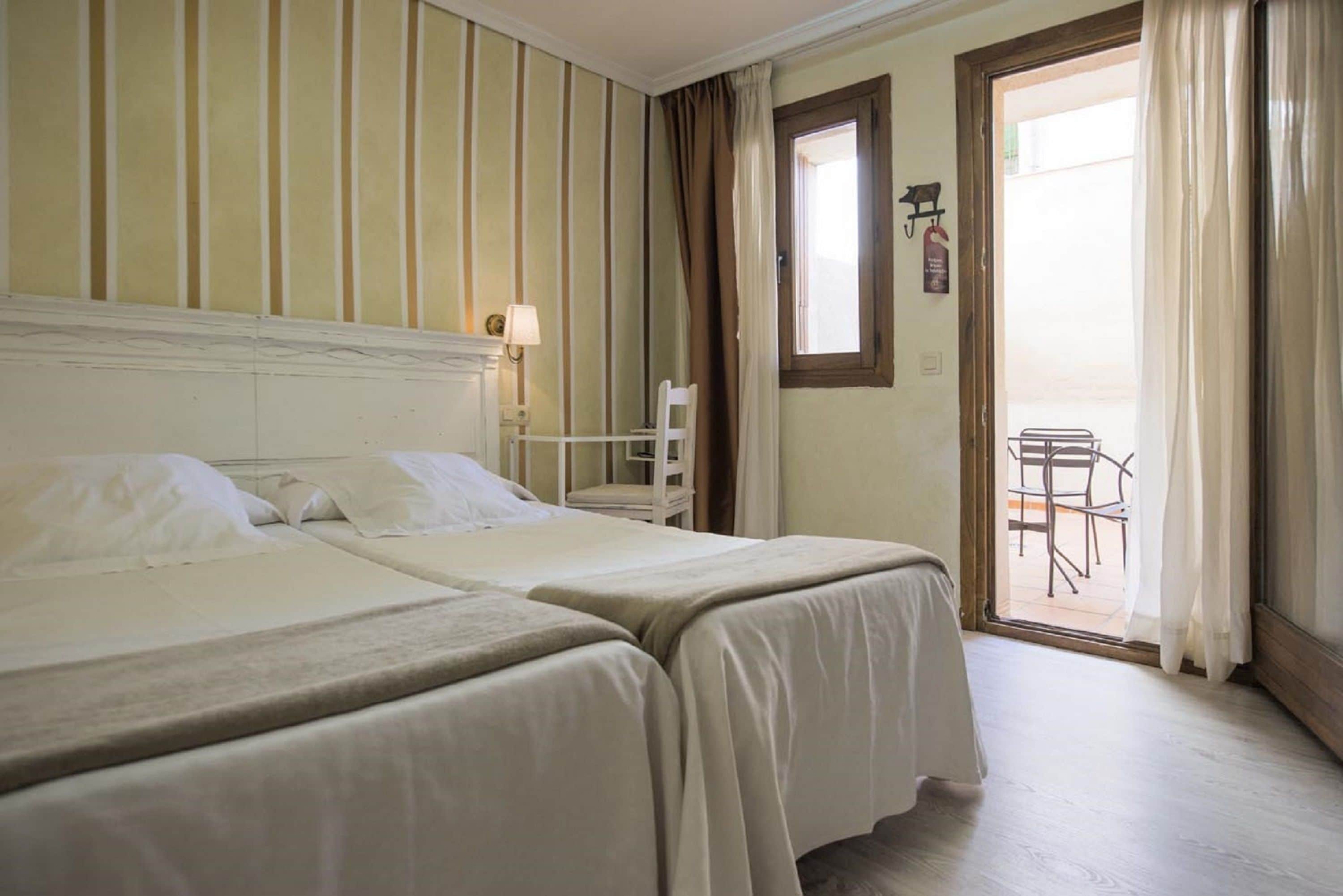 Foto - YIT Puerta Bisagra