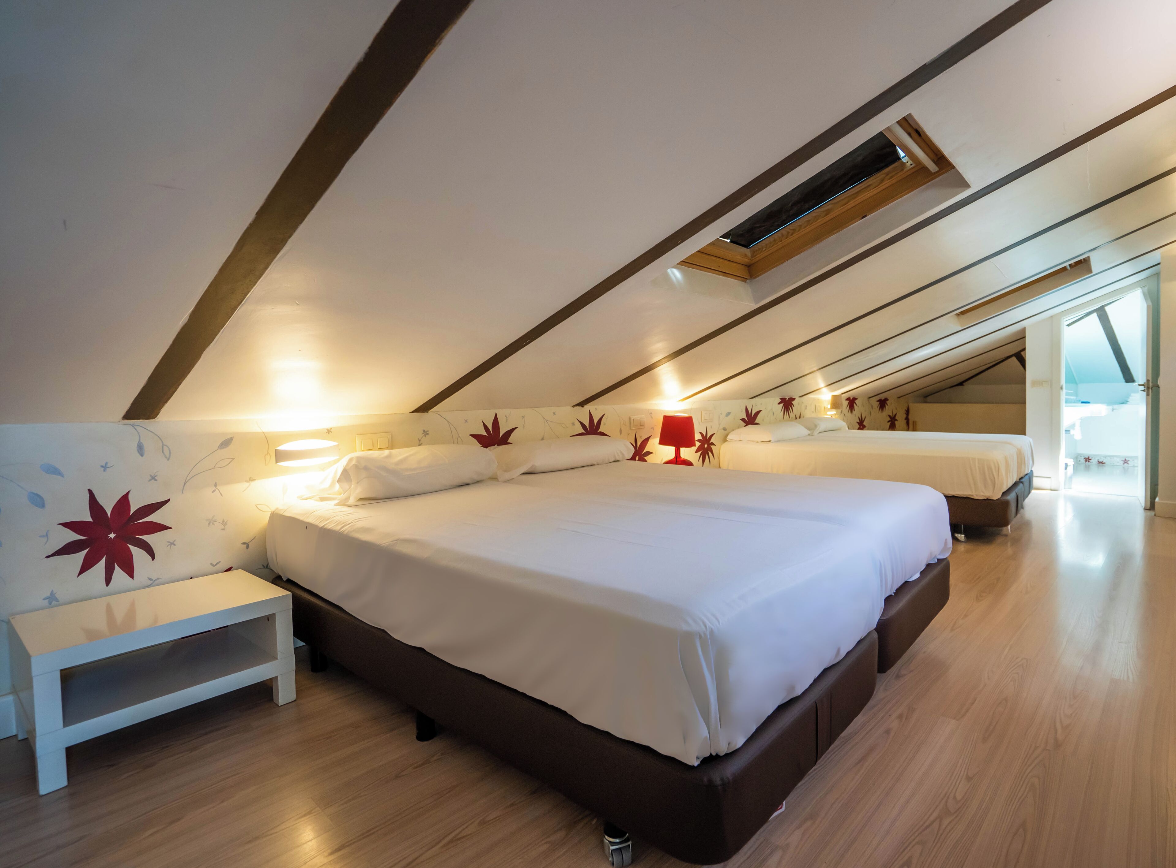 double or twin room with 2 extra beds | 1 bedroom, desk, laptop workspace, soundproofing