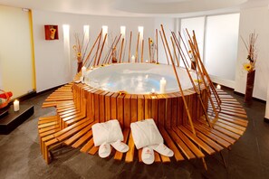 Sauna, hot tub, body treatments, 1 treatment room, massages