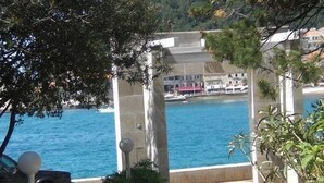 Unclassified image, 2 of 118, button - Rivijera (Petrovac)