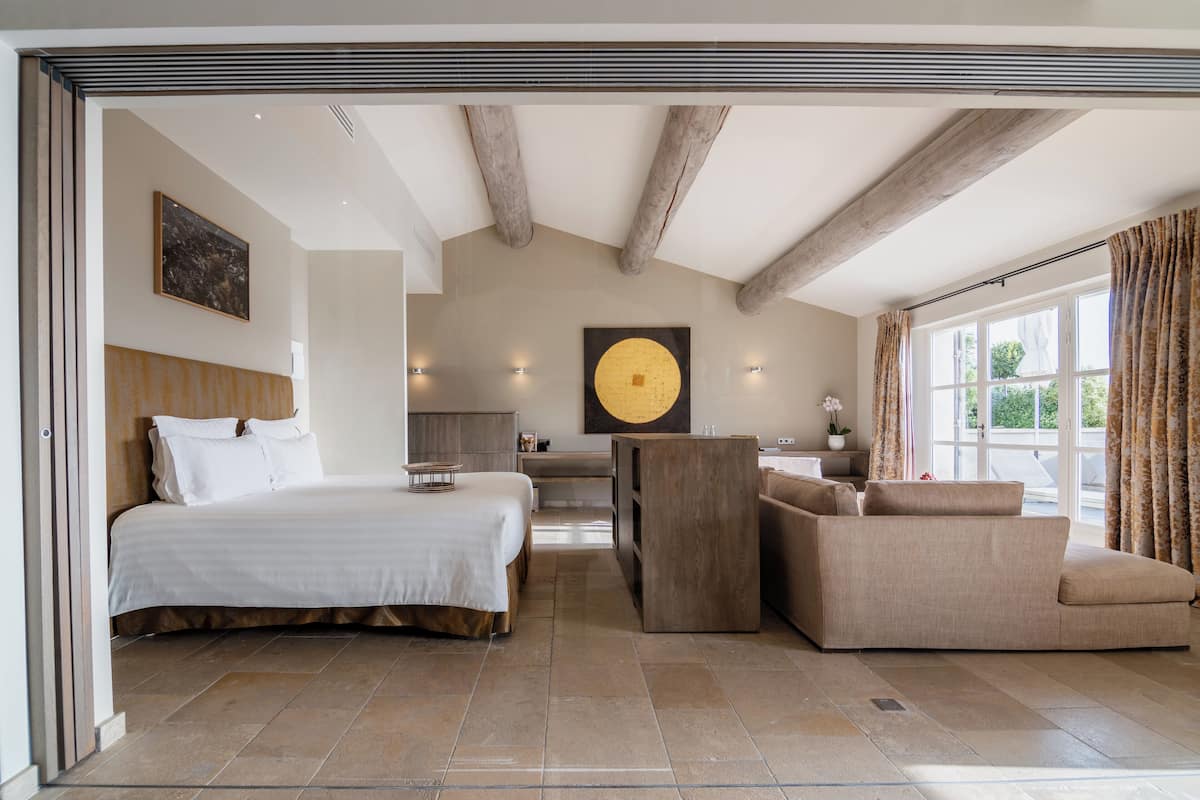 SPA Suite | 1 bedroom, Egyptian cotton sheets, premium bedding, down comforters