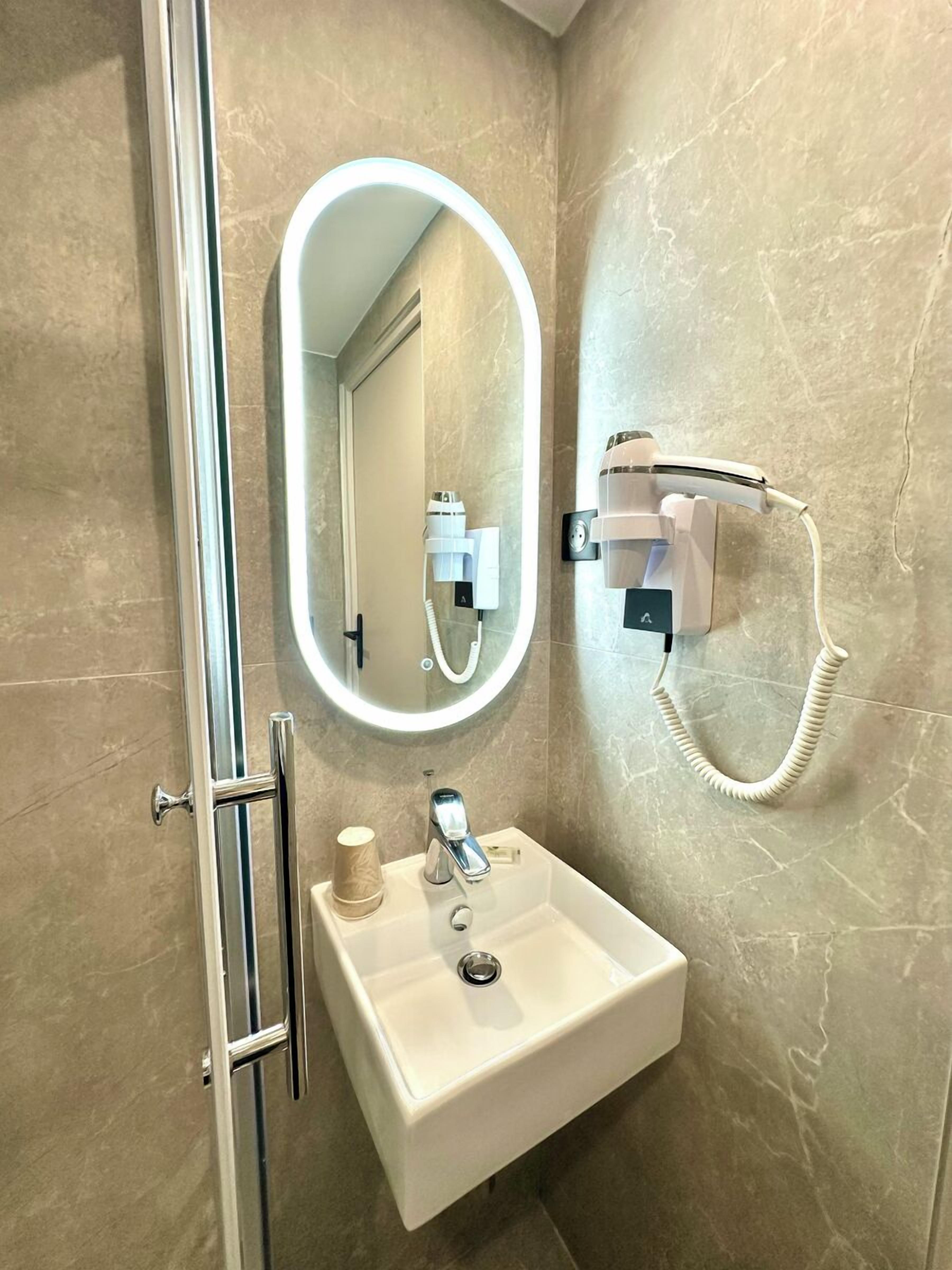 Foto - Brit Hotel Essentiel REIMS Taissy