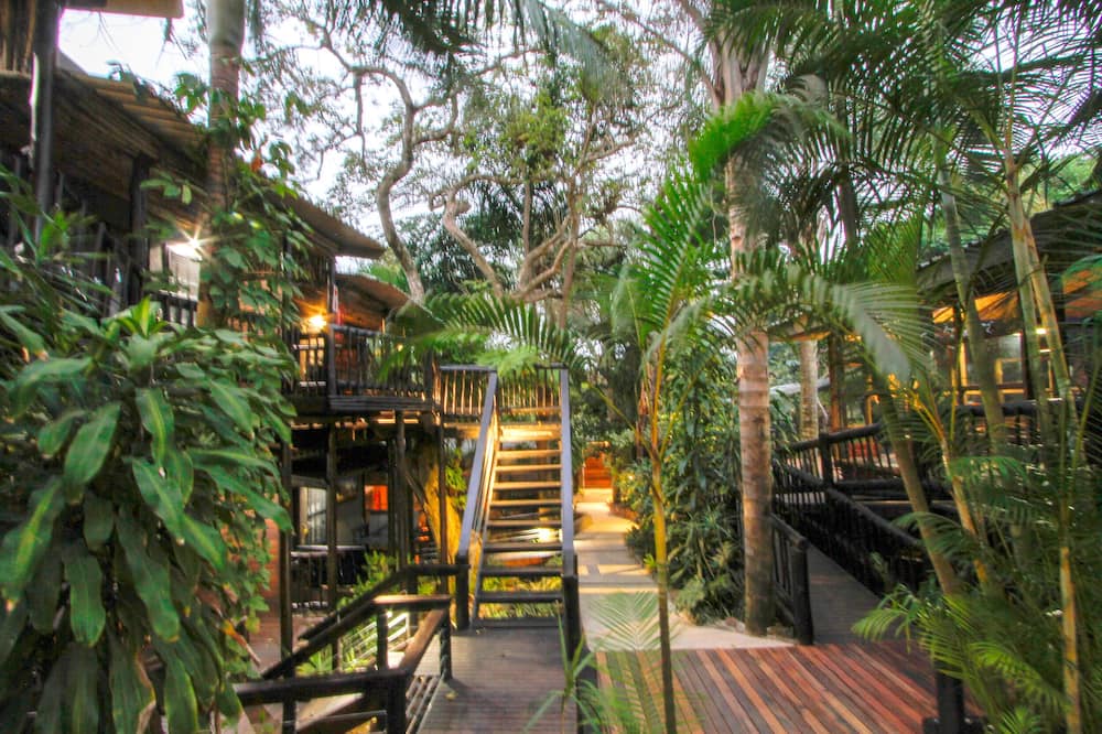 Umlilo Lodge