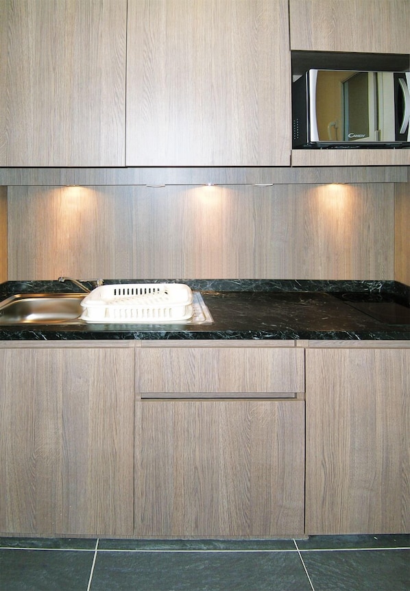 Family Suite | Private kitchenette