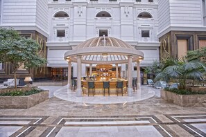 Bar (on property) - Rixos Almaty (Almaty)