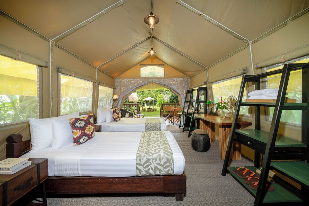 Deluxe Tent (Dinner + Breakfast) | Premium bedding, minibar, individually decorated, individually furnished