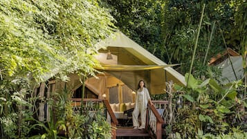 Deluxe Tent Triple (Dinner + Breakfast) | Ausblick vom Zimmer