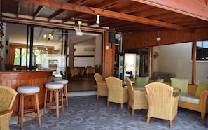 Lounge - Anna Hotel Apartments (Kissonerga)