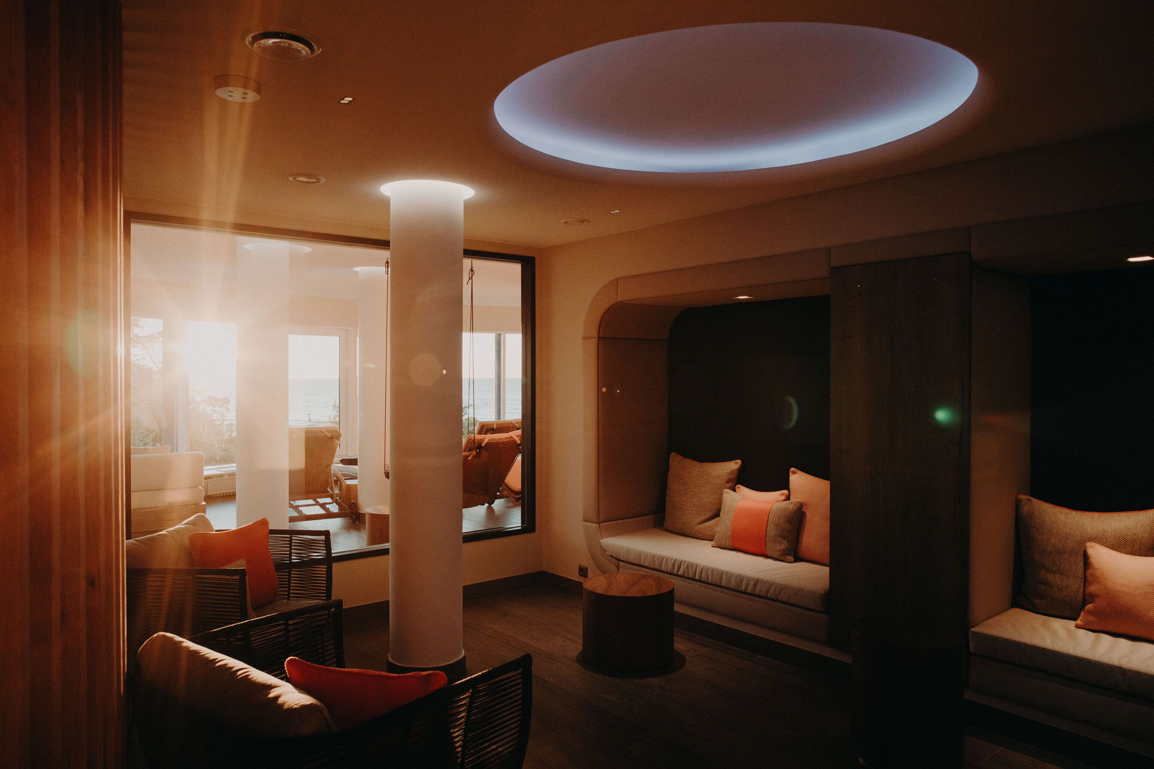 sauna, body treatments, aromatherapy, hot stone massages