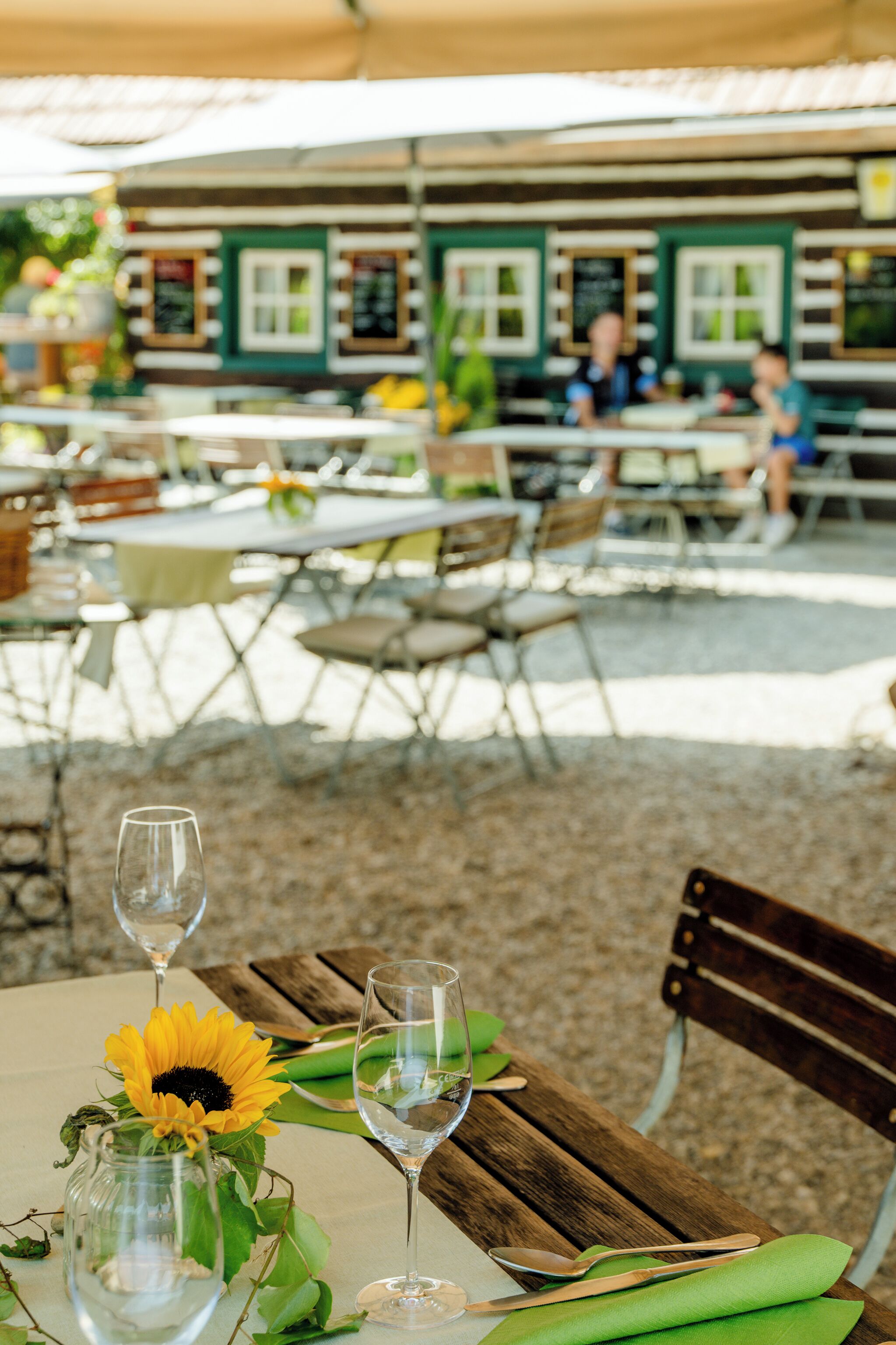 Lunch and dinner served, garden views 