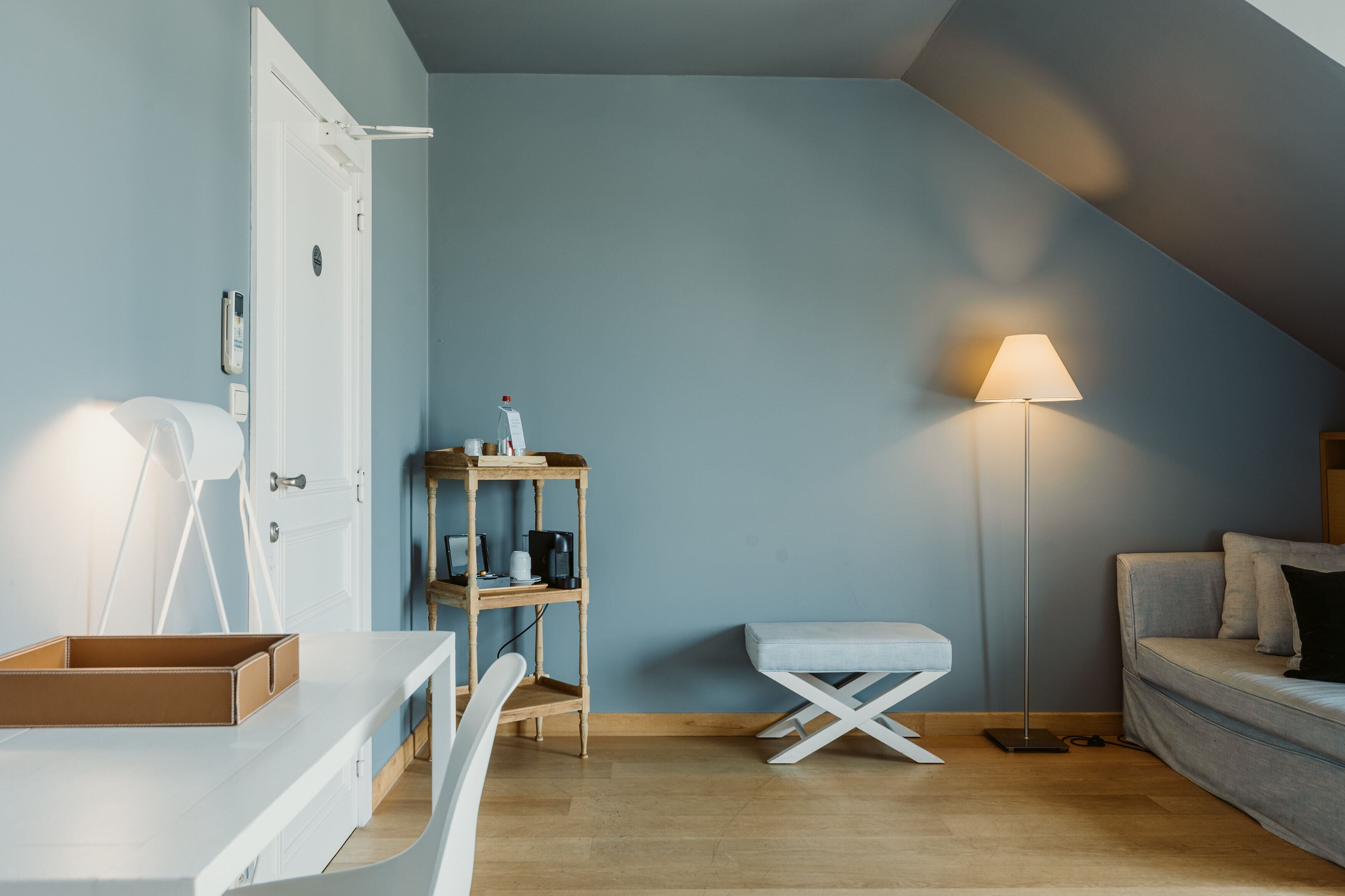 junior double room | 2 bedrooms, down duvets, in-room safe, desk