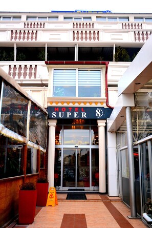 Entrée de l’hébergement